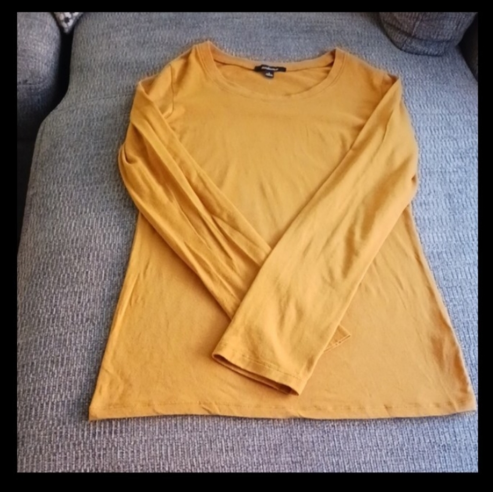 Yellow long sleeve t-shirt